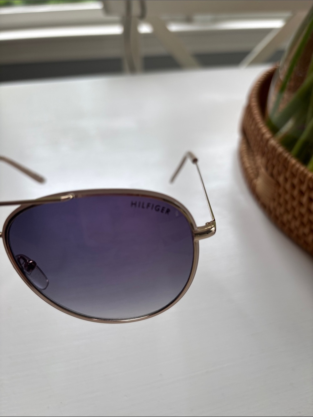 Tommy Hilfiger Gold Aviator Sunglasses - Picture 4 of 10